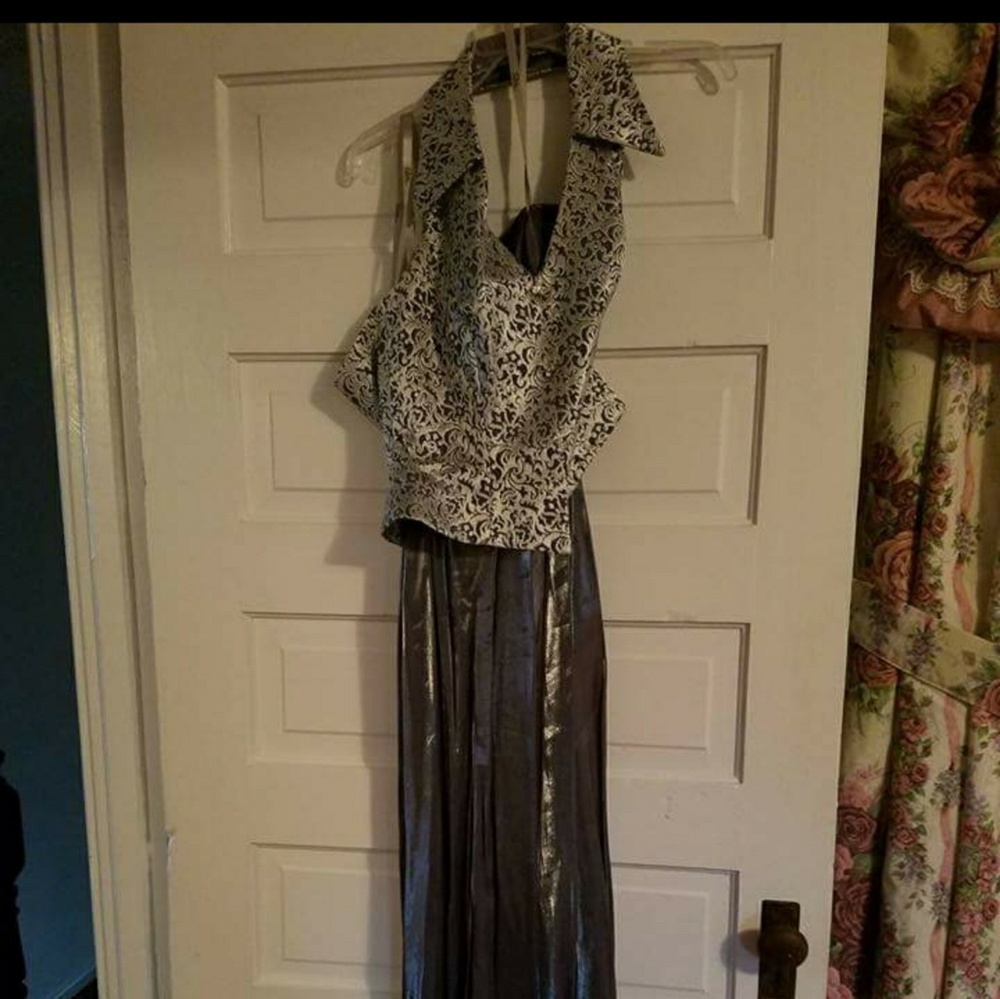 Long formal dress